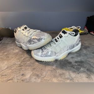 Jordan 11 Low “Light Bone” Snakeskin
